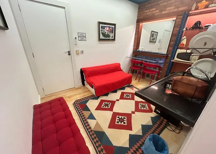 Studio Blue Vidigal Com Closet Amplo, Paz E Estilo
